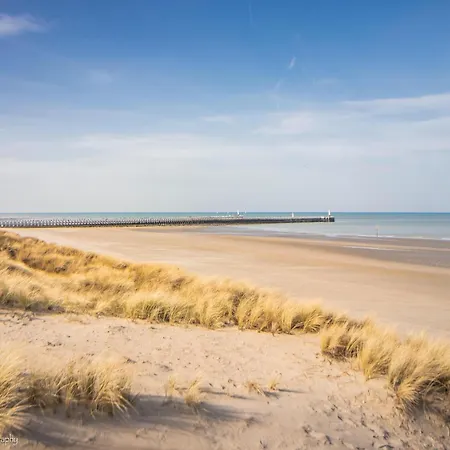 Duplex In Near The Beach, Cleaning Included * Nieuwpoort